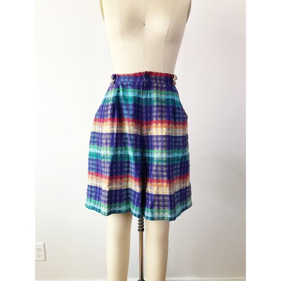 SIZE M 1980s High Waisted Plaid Shorts - Rainbow, Preppy, Bermuda - Picture 2 of 8